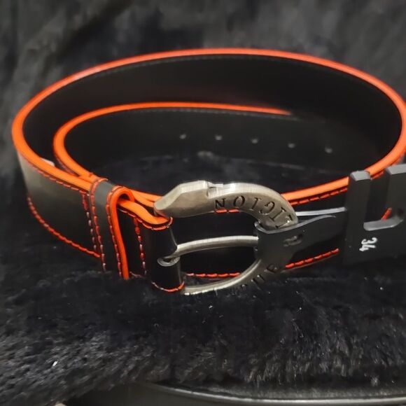 True Religion Gains Horseshoe Harness Buckle Belt - Picture 9 of 9